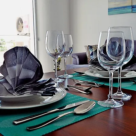 Nicolaides Sea View Apartment
