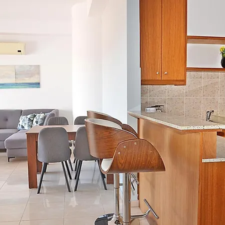 Appartamento Nicolaides Sea View *