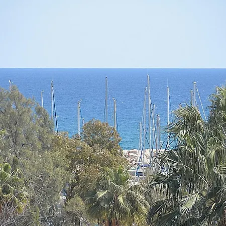Nicolaides Sea View Apartment