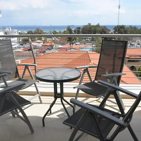 Nicolaides Sea View Larnaka